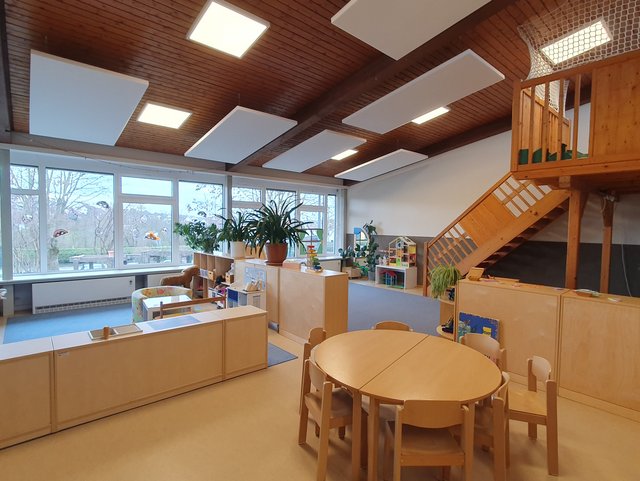 Ev. Kinderhaus Laurentius Bitzfeld Spielraum mit Sitzgelegenheiten 